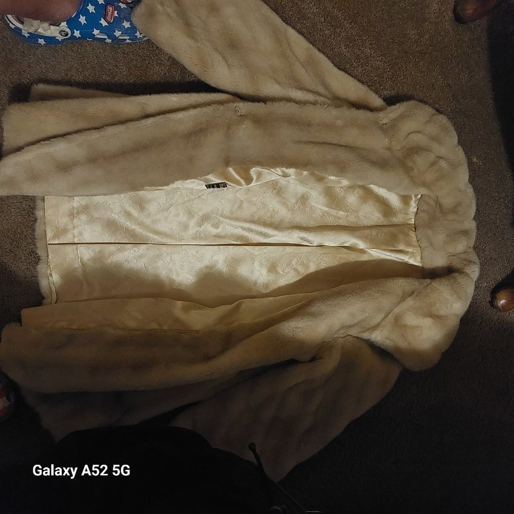 TISSAVEL of France  Fur Faux